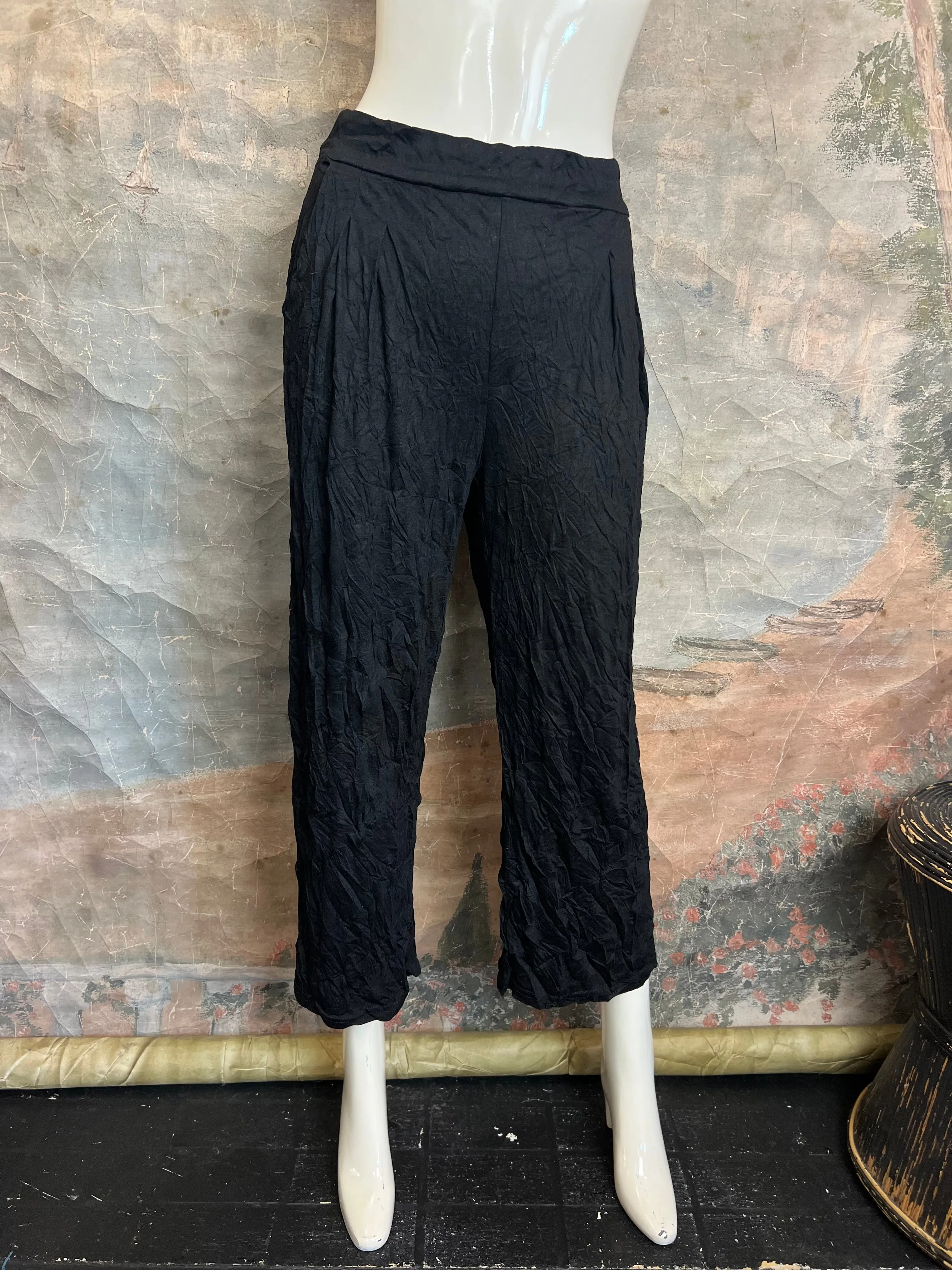 24054 Crinkle Pants-Black