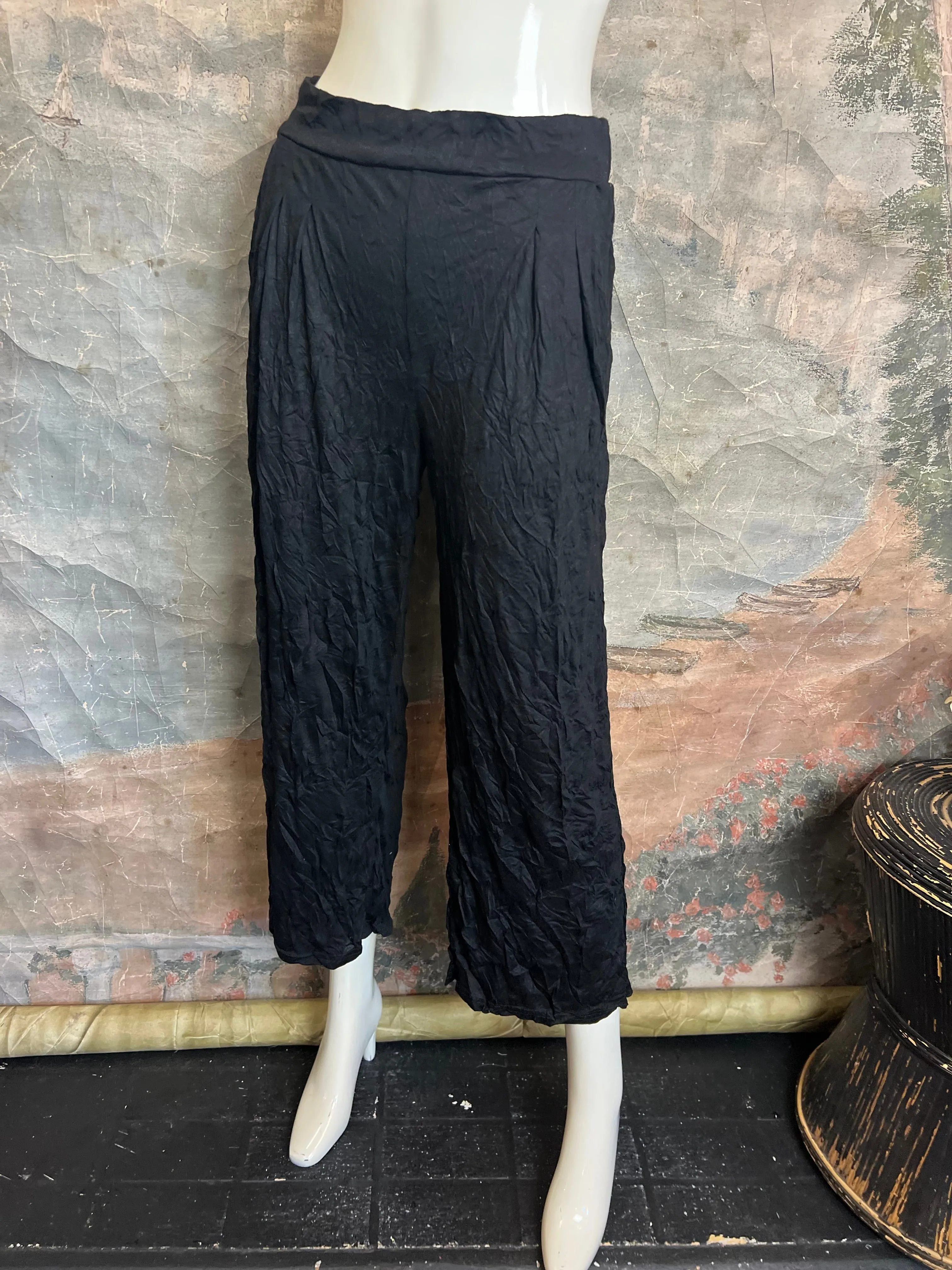 24054 Crinkle Pants-Black