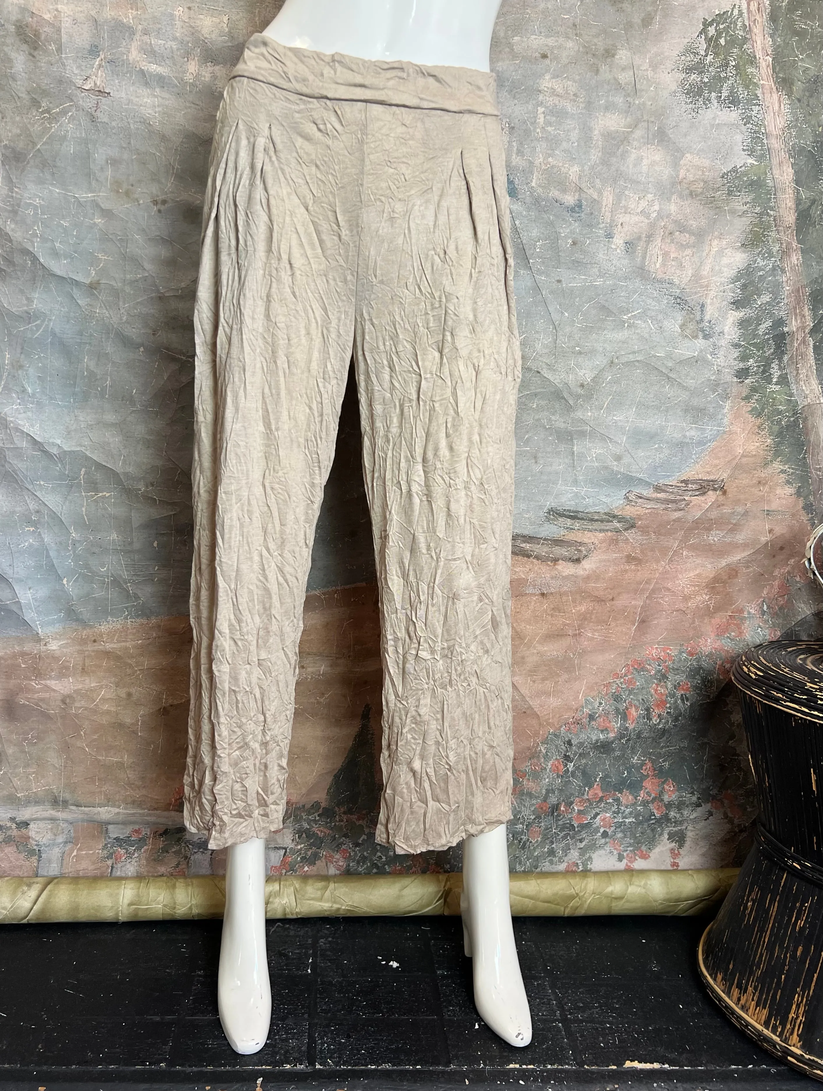 24054 Crinkle Pants-Khaki