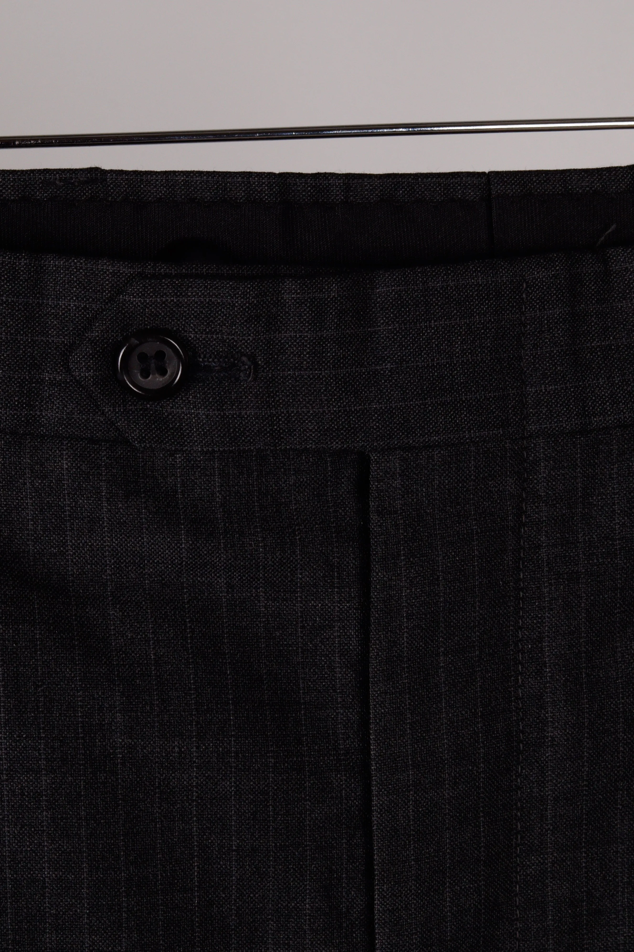 90's Burberry 'Window-Pane Plaid Stratford Wool' Trousers Grey